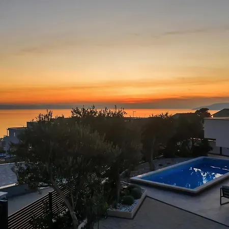 Festina Lente A Luxury In Makarska, Heated Pool Villa