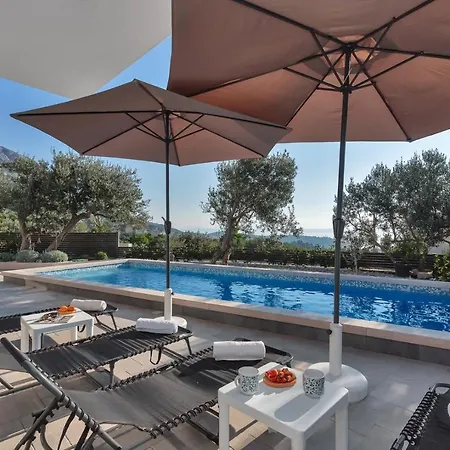 Festina Lente A Luxury In Makarska, Heated Pool * Makarska