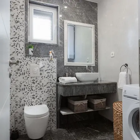 Festina Lente A Luxury In Makarska, Heated Pool Villa Makarska