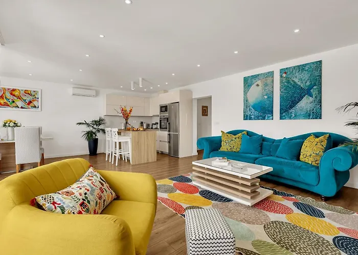 Villa Festina Lente A Luxury In Makarska, Heated Pool Makarska