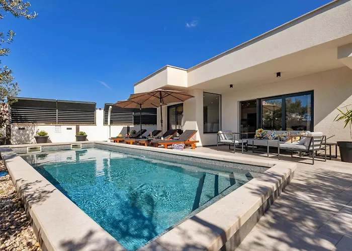 Villa Festina Lente A Luxury In Makarska, Heated Pool *